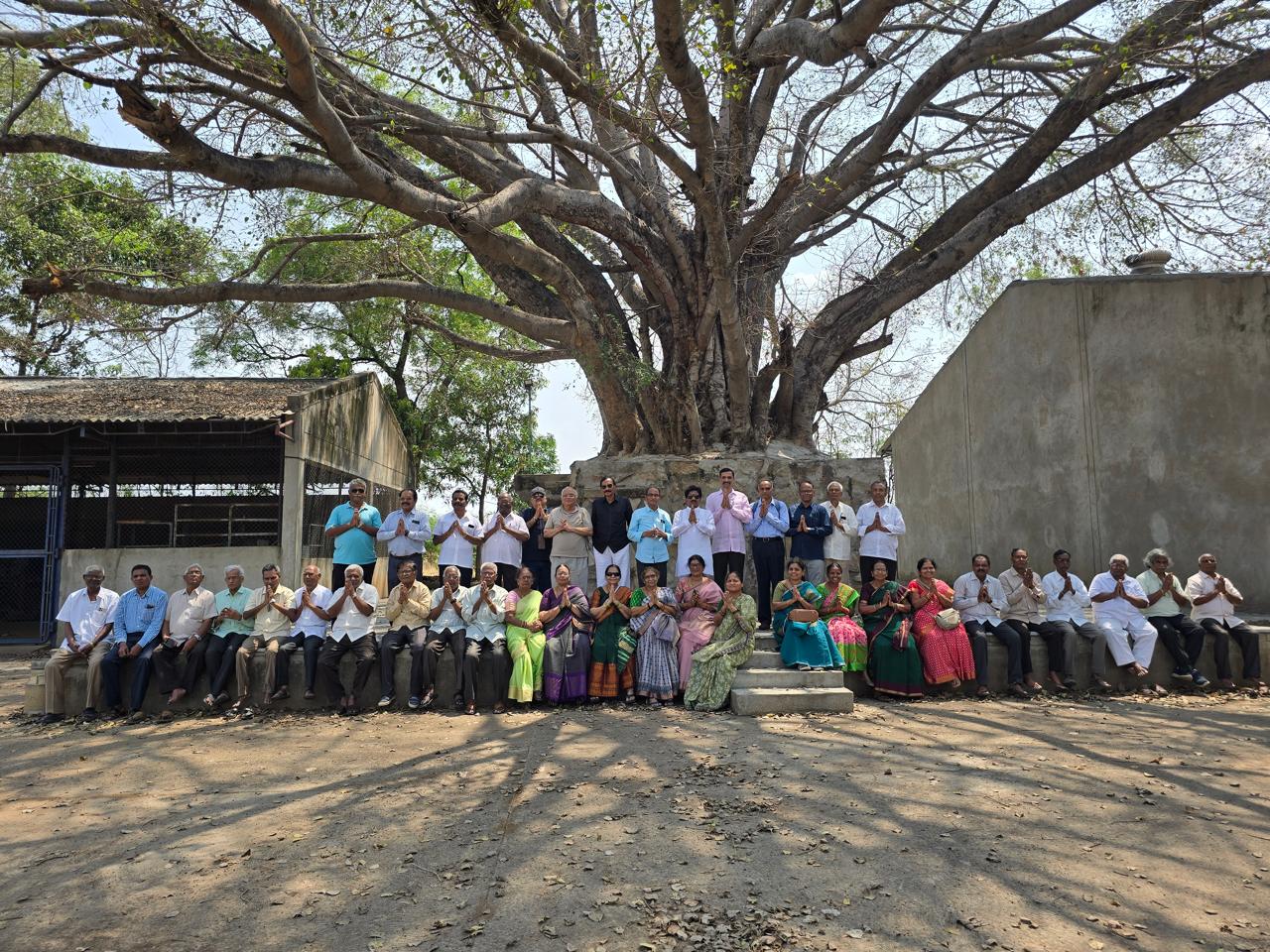 A big namaskar to lord Venkateswara at peepal tree temple of 11th century.jpeg